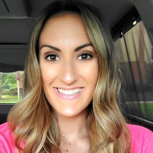 Meet your Posher, Christina